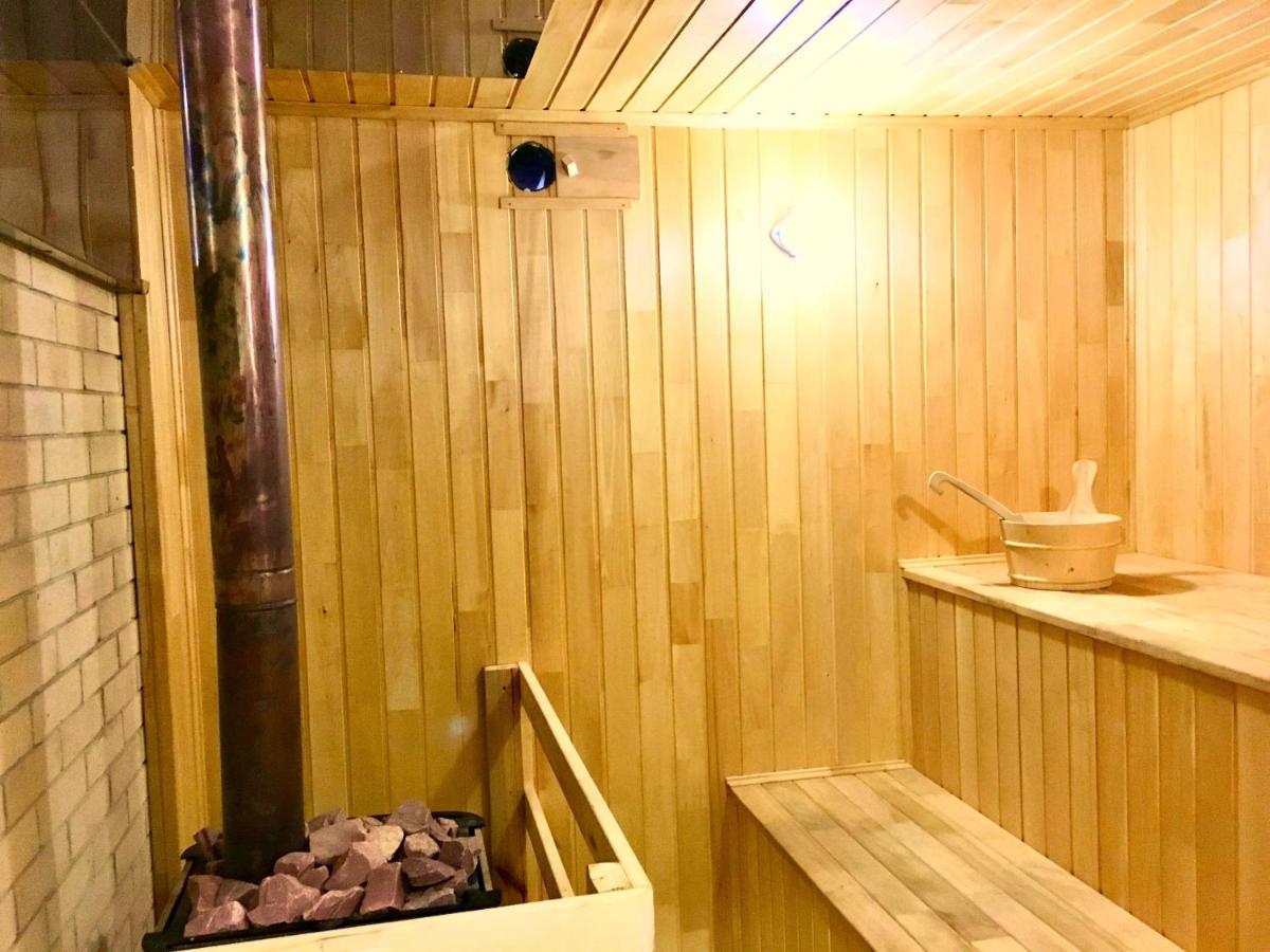 Rioro Hotel Мирхород Екстериор снимка
